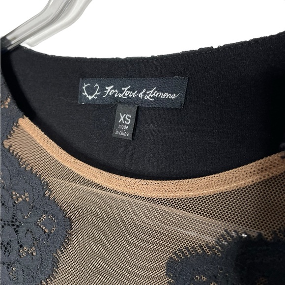 For Love & Lemons | Lace Noir Dress in Black XS - Picture 4 of 9